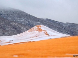 НАСА опубликовало спутниковое фото снега в Сахаре