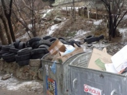 За прошедшую неделю «Альтфатер Крым» вывез 4 тонны использованных автомобильных покрышек