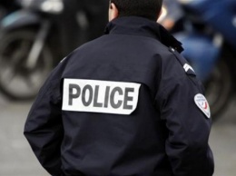 Трое полицейских из Марселя незаконно оказались на борту американского авианосца
