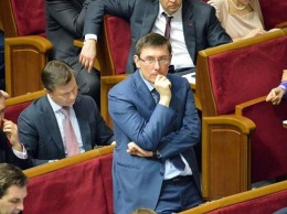 Луценко надеется, что Юлия Тимошенко "вернется в командную игру"