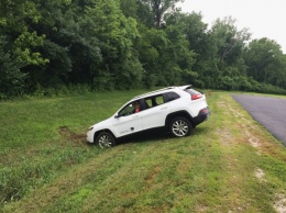 Хакеры взломали электронику Jeep Cherokee, пока тот ехал по автостраде