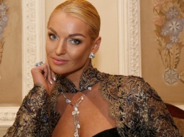 Анастасия Волочкова в мини-бикини шокировала эротическими фото в спа-салоне (ФОТО)