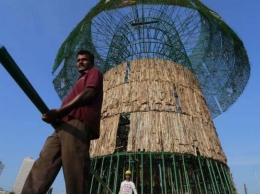 Шри-Ланка намерена побить рекорд по высоте искусственной рождественской ели