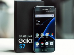 Samsung Galaxy S7 подешевел в России на 35%