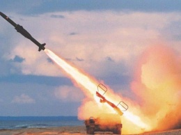 Польша подписала контракт на закупку у США новейших ракет класса "земля-воздух"