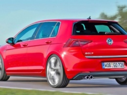 Обновленная версия Volkswagen Golf стала доступна покупателям