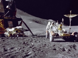 Ученые раскрыли тайну появления пыли на Луне