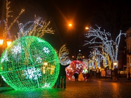 Новогодняя Дерибасовская: смотри, как преобразилась главная улица Одессы