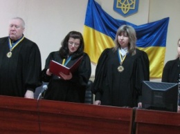 Мариупольский суд поставил точку в деле "Равликов" (ФОТО+ВИДЕО)