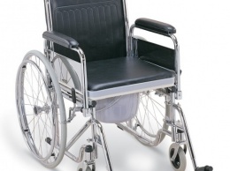 Как выбрать инвалидную коляску: ключевые параметры