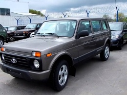 Битопливный LADA 4x4 CNG представят в России в 2017 году