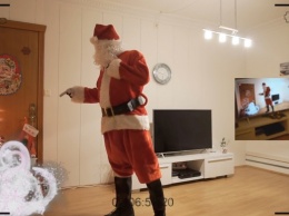 Отец доказал дочери существование Санта-Клауса с помощью спецэффектов