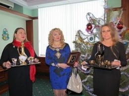 Победители конкурса «Новый год вокруг» в Бердянске получили заслуженные призы