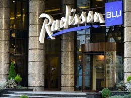 Тигипко купил у россиян отель Radisson Blu за 10 млн долл