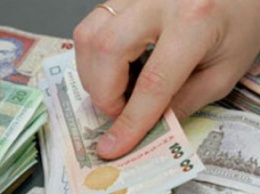 На Днепропетровщине на взятке в 8 тысяч гривен задержали налоговика