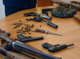 За год мариупольские правоохранители изъяли свыше 33 тысяч боеприпасов