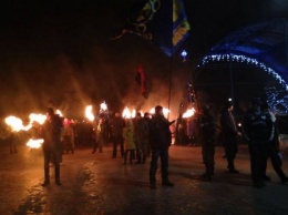 На Донбассе устроили марш в честь Бандеры: появились яркие фото