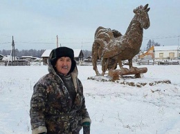 Российские скульптуры из навоза взорвали соцсети: опубликованы фото