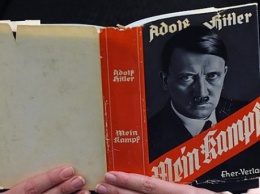 «Mein Kampf» стала бестселлером 2016 года в Германии