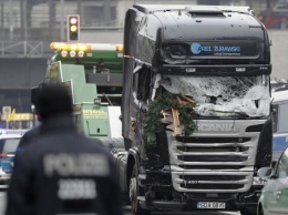 Теракт в Берлине: правоохранители провели обыск жилья возможного сообщника подозреваемого