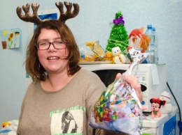 Волшебные олени АКЦентра умчали с подарками в Луганскую область