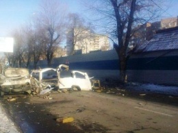 СМИ: В оккупированном Донецке в районе ж/д рынка прогремел взрыв