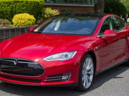 Tesla не выполнила план по поставкам автомобилей на 2016 год