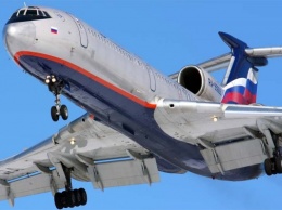 В Якутии самолет совершил экстренную посадку в Мирном