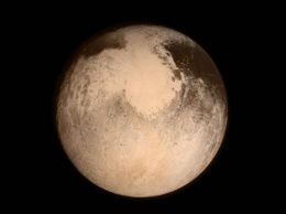 Ученые обнаружили признаки снега и льда на Плутоне