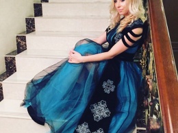 Тоня Матвиенко опубликовала "беременное" фото в стиле ню