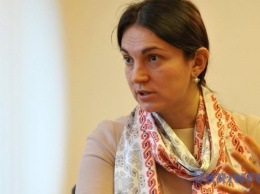 Нардеп призывает игнорировать украинский ланч Пинчука в Давосе