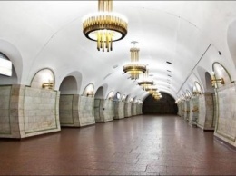 Киевляне просят переименовать станции метро "Площадь Льва Толстого" и "Олимпийская"