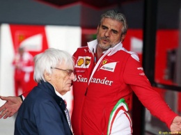 Берни Экклстоун критикует Ferrari