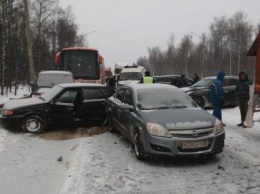 Во Владимирской области участниками ДТП стали 5 автомобилей