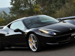 Ferrari укомплектовала 458 Italia мотором V12