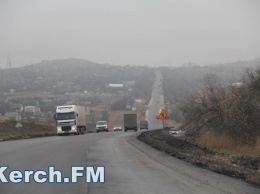 На дорогах Крыма из-за перепада температур появились ямы