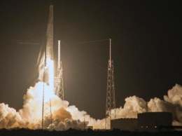 В 2017 году SpaceX планирует запустить сверхтяжелую ракету Falcon