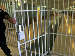 Во Франции заключенный снял клип в тюрьме