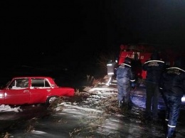 Перекрытые дороги предупредили снежный коллапс на Николаевщине, считают спасатели
