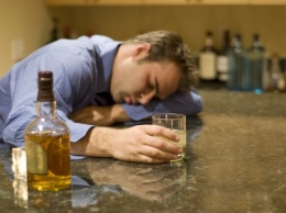 Ученые: Недосып также вреден, как и алкоголизм