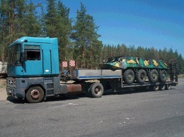 Теперь на Луганщине в виде контрабанды перевозят БТРы (фото, видео)