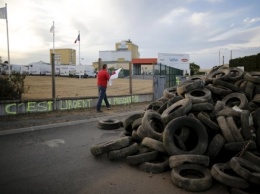 Французские фермеры блокируют дороги на границе с Германией
