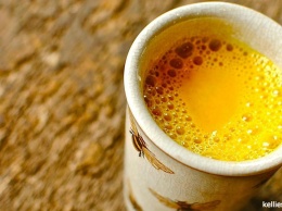 Вот как заваривать молочный чай с куркумой - настоящее чудо Аюрведы!