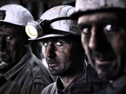 На Днепропетровщине шахтерам перечислят регрессные выплаты