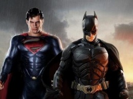 «Бэтмен против Супермена» стал главным фаворитом на «Золотую малину»