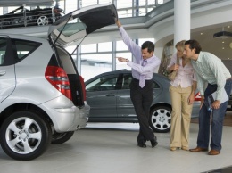 Хитрости автосалонов: топ-5 советов, как не быть обманутым при покупке машины