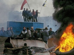 На Майдане был повторен московский сценарий 1993 года