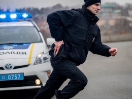 Дрифт по-запорожски: в погоне за пьяным водителем патрульные обстреляли его машину