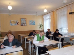 В Чернигове оценивают компетентность руководителей учебных заведений