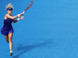 Цуренко вышла в полуфинал теннисного турнира в Хобарте